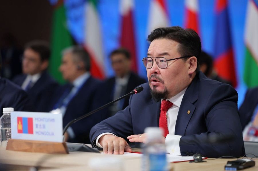 Ерөнхий сайд Г.Занданшатар Дэлхийн эдийн засгийн 56 дугаар чуулга уулзалтад оролцохоор мордлоо